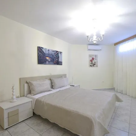 Apartamento G&g House Cavala