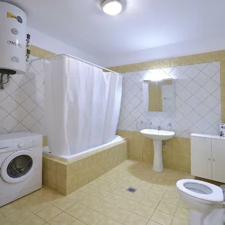 G&g House *
